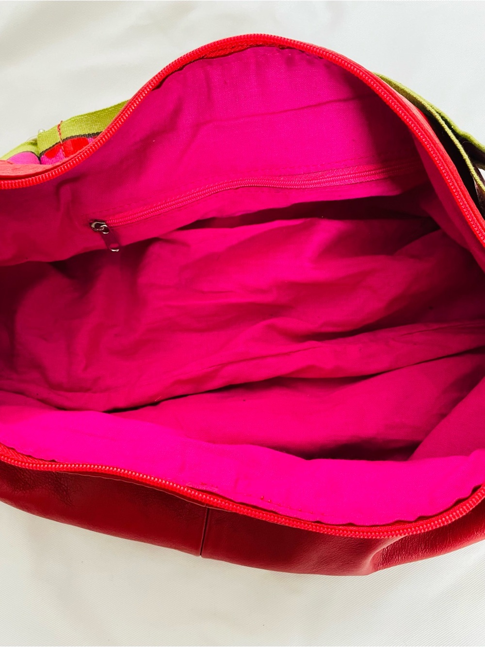 Agatha Ruiz De La Prada Red Leather Crossbody with Lime Green and Pink Strap - Picture 5 of 5